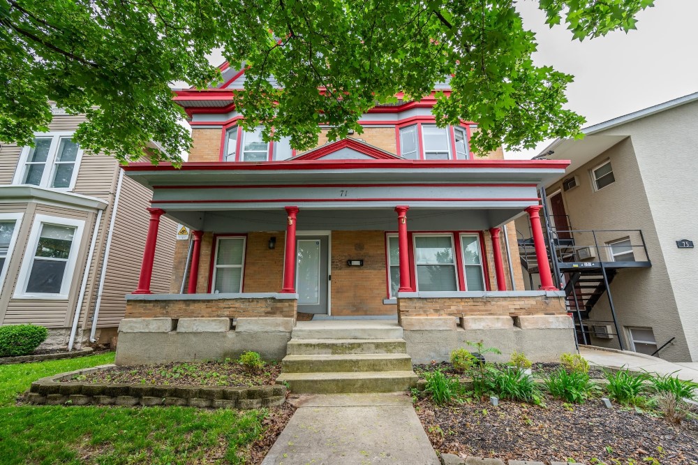 1 Bedroom 1 Bathroom For Rent | 71 W 9th Ave #2